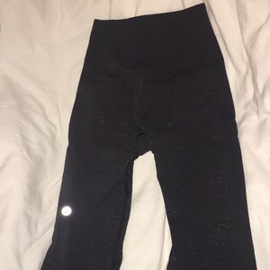 lululemon athletica Pants & Jumpsuits - NWOT 7/8 lulus!! lululemon athletica Pants & Jumpsuits - NWOT 7/8 lulus!!
